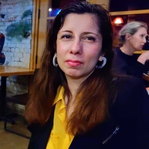 Meet your Posher, Nora